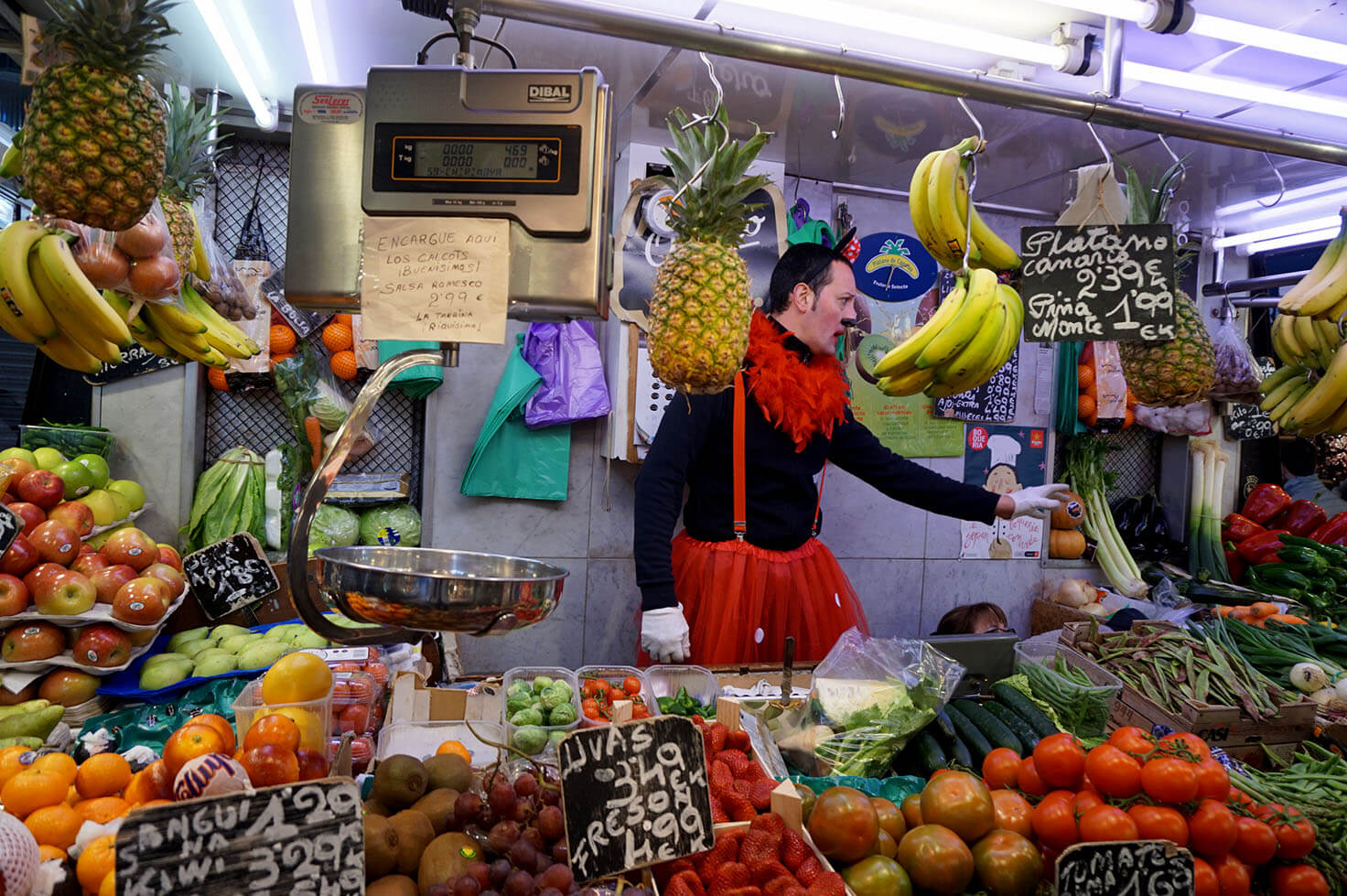 Clown in La Boqueria