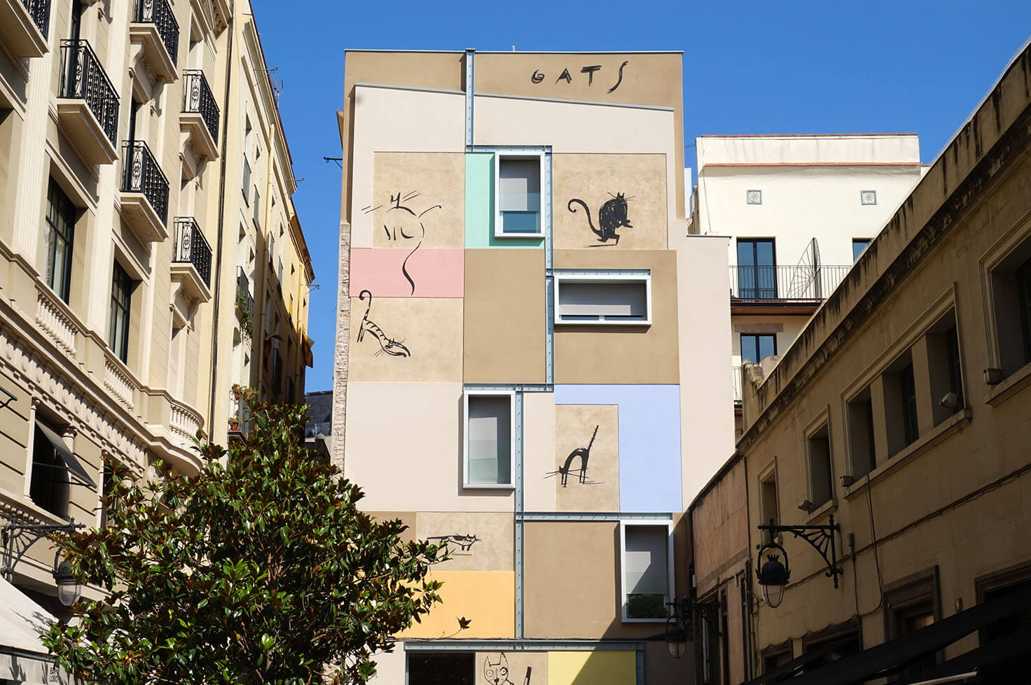 Gats mural in Barcelona