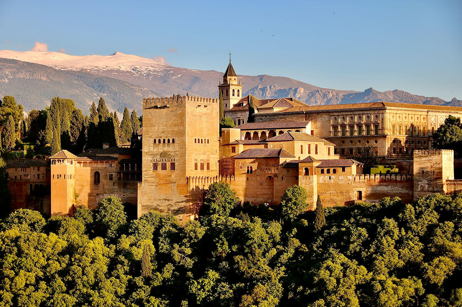 Where to Stay in Granada