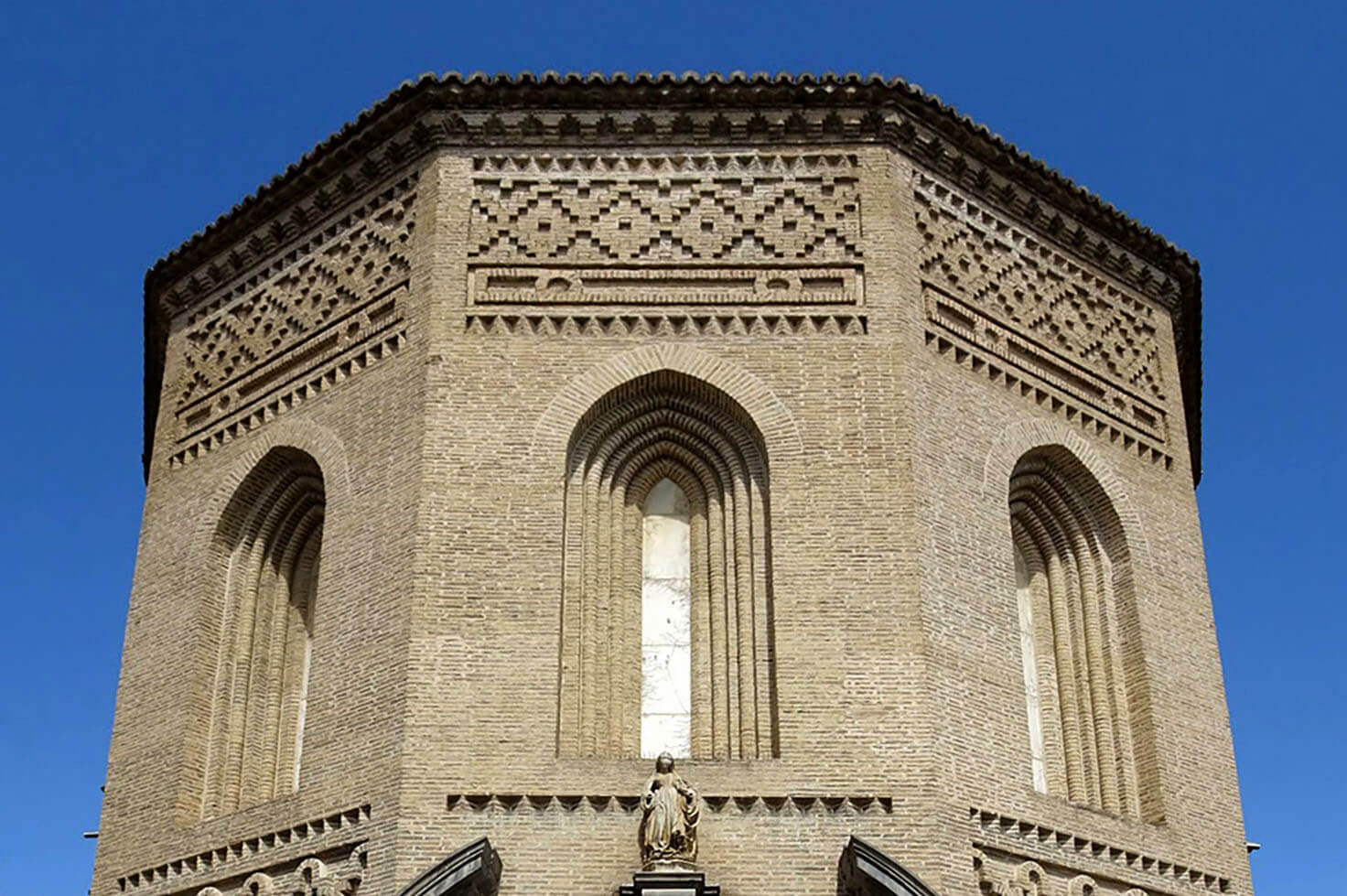 Santa María Magdalena Church - Zaragoza